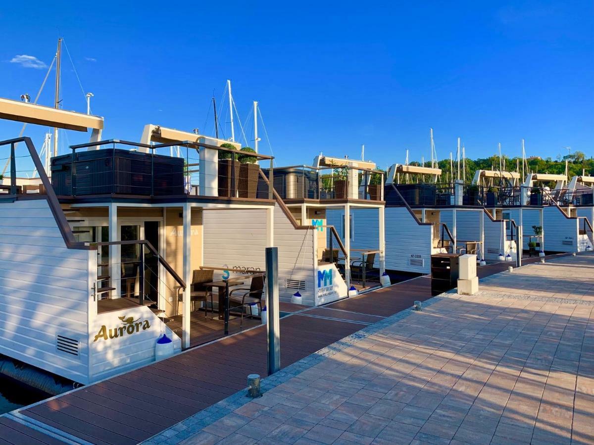 ポルトローシュ Floating Sea House Auroraヴィラ エクステリア 写真